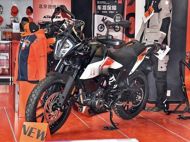 538万带你进入adv世界ktm390adv抢先实拍