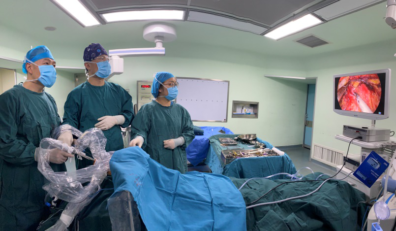 西安市第一医院：体表“无痕”腔镜甲状腺手术