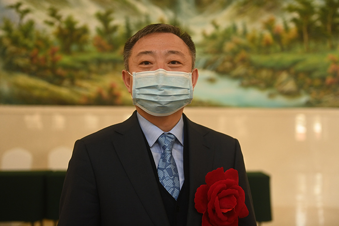 全国脱贫攻坚楷模,中国工程院院士,吉林农业大学教授李玉,每年多半