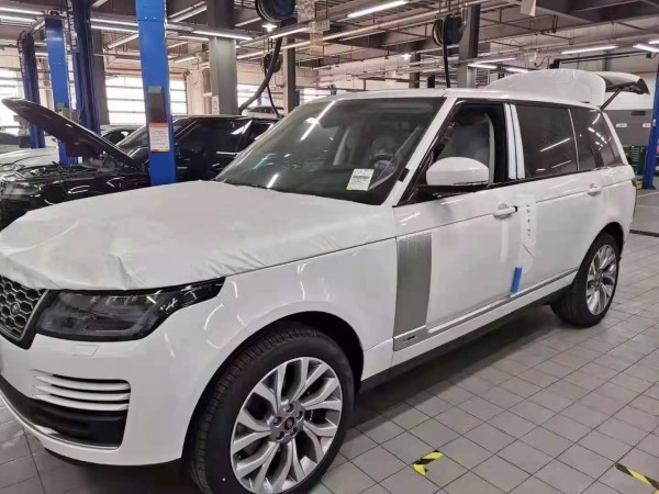 路虎揽胜行政创世加长版国六现车出售