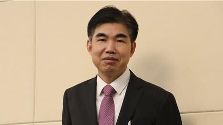 代表建议像普及灭火器一样普及AED