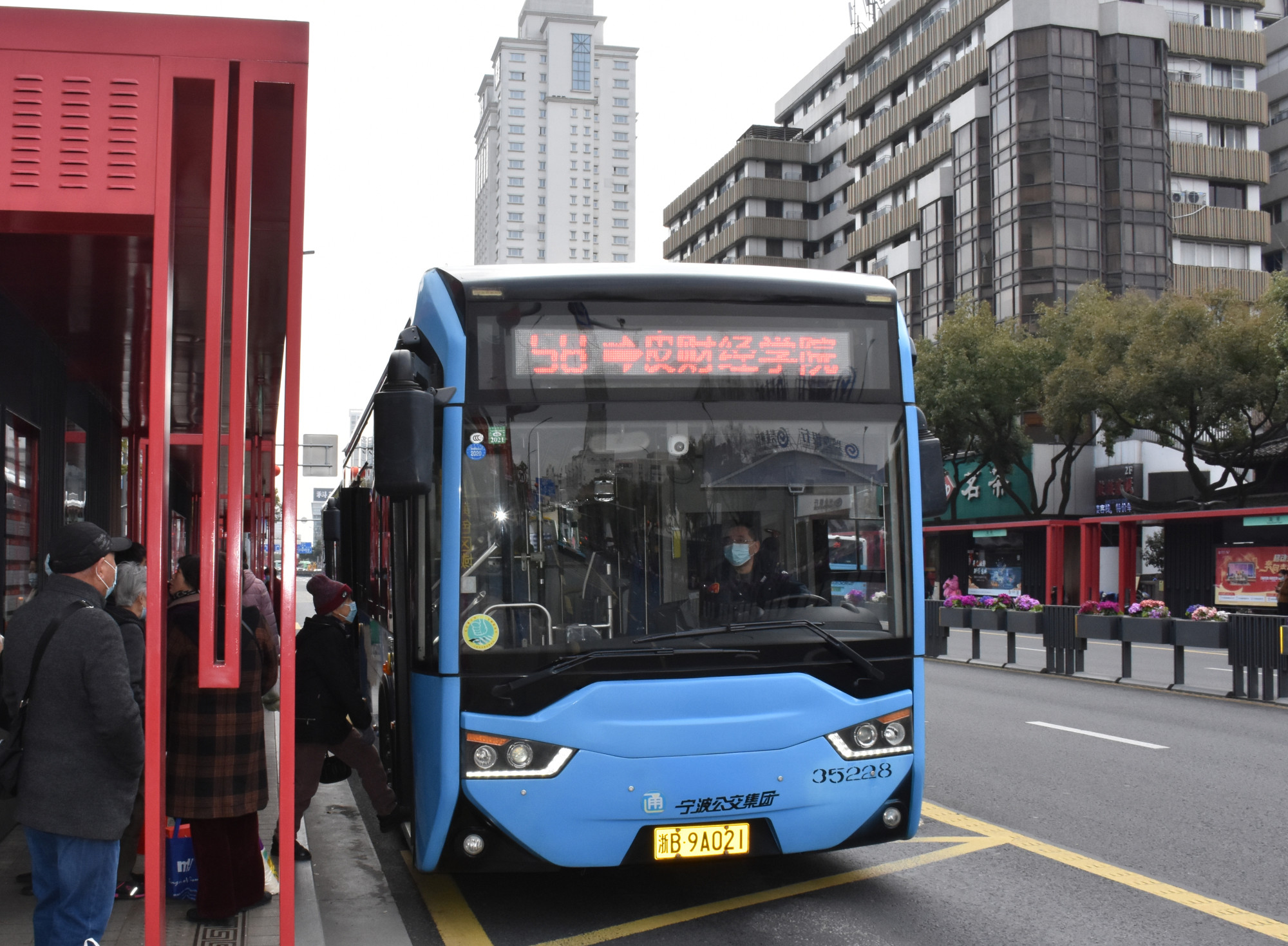 搜公交58路 7E7841682FC44B058EDB86AE4ED565E063D0EC79_size656_w2000_h1469.jpg