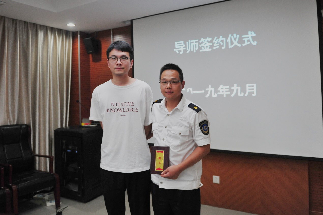 浙江省余姚市烟草专卖局分公司强身健脑锻造青年员工十八般武艺