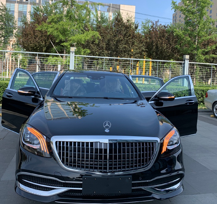 21款迈巴赫s450典藏版时尚元素顶级配置