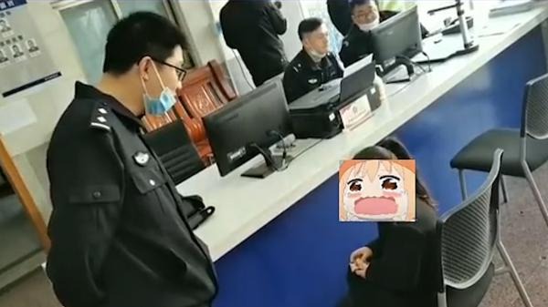 黄石一女子玩手机弄丢娃，孩子“控诉”妈妈在家只知道玩游戏