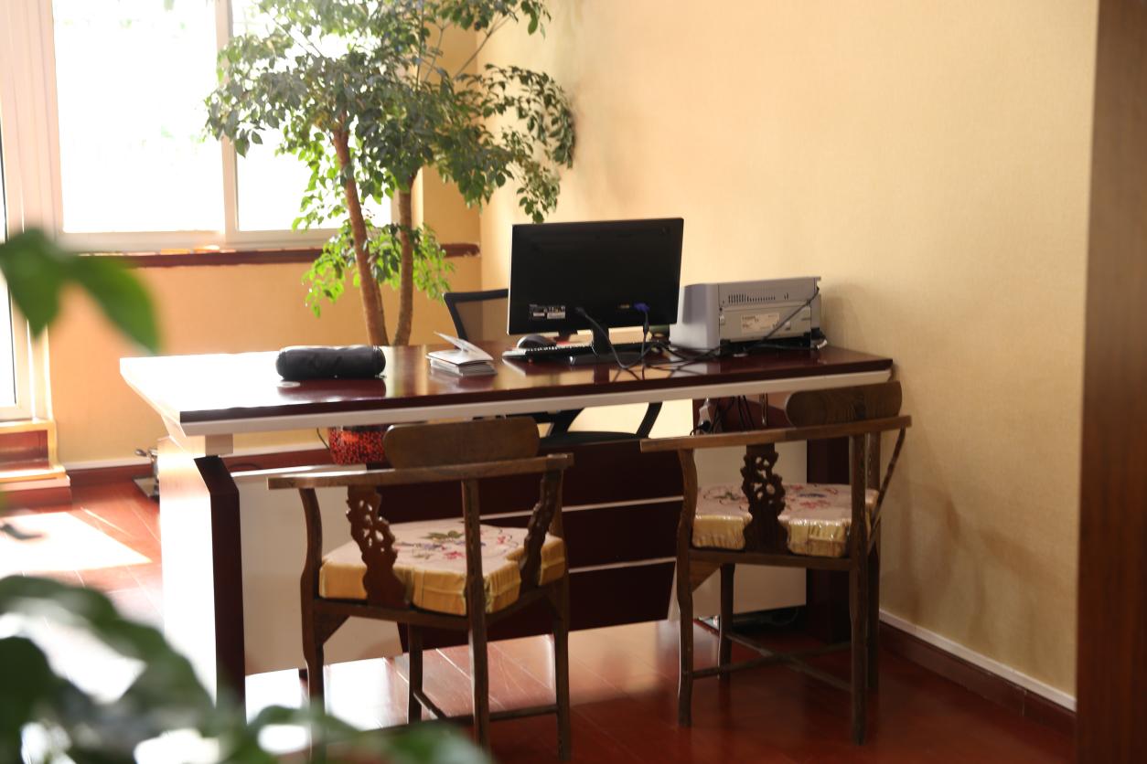 成都西南中医医院治疗肿瘤聚资深名老中医