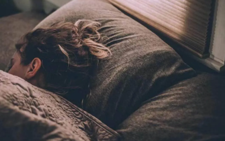 怎么调整作息？睡眠专家给出4个建议