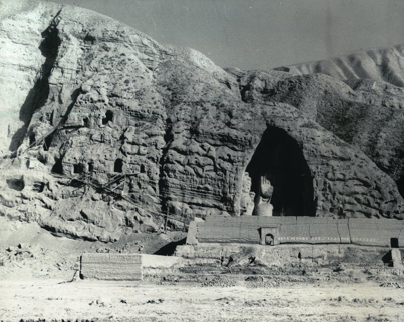 20世纪50年代前期的天梯山石窟（庐江草堂　藏）