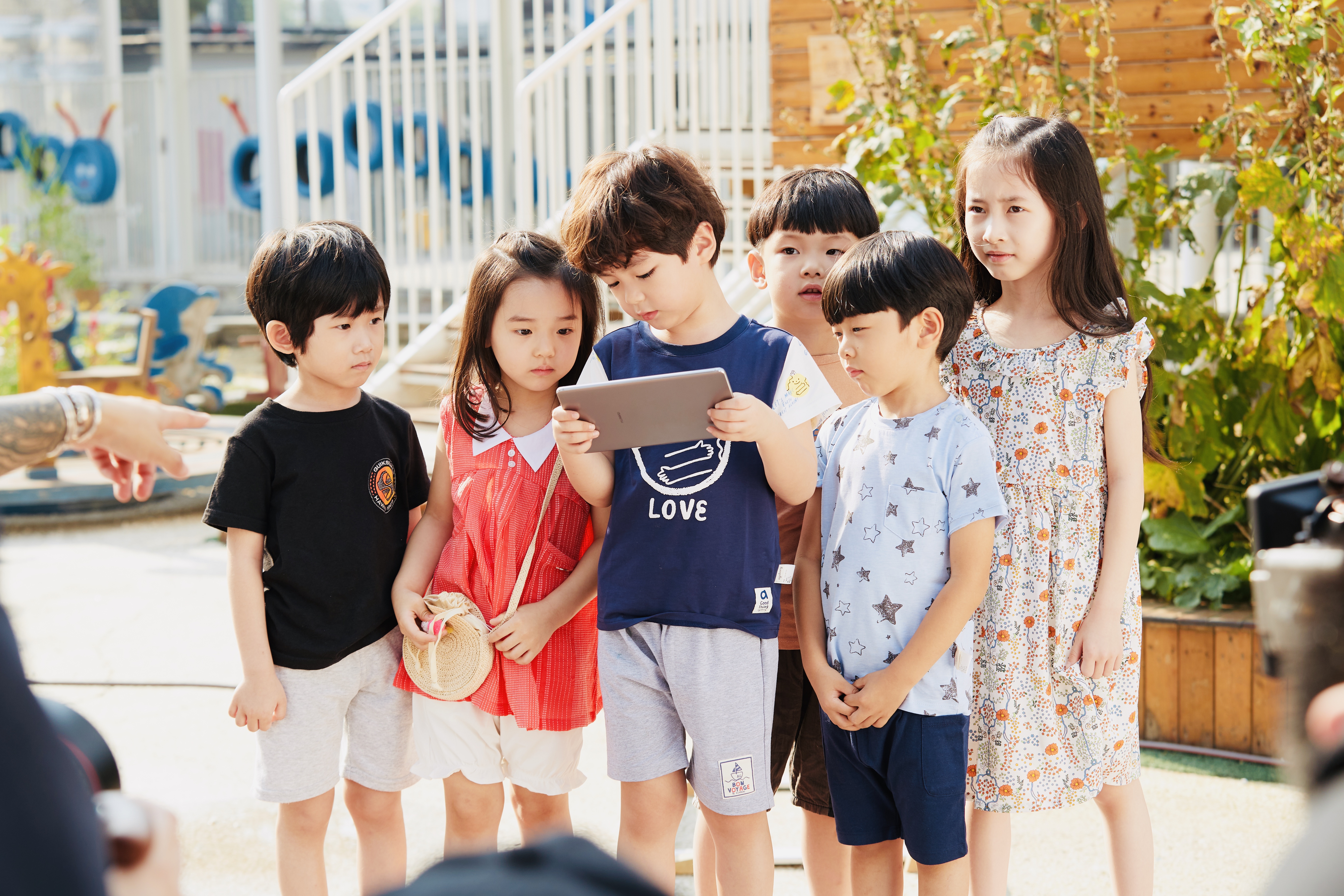 《小逆行者》剧照。