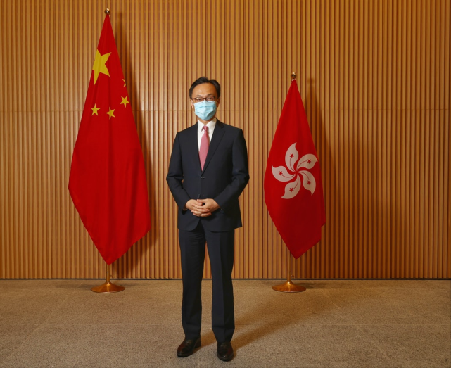 近0名香港公务员仍未签署宣誓声明 聂德权 他们离开不是坏事 凤凰网