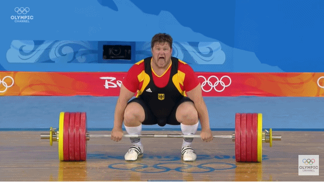 而 对举重运动员来说,当达到极限时, 每增加一公斤,都重若泰山!