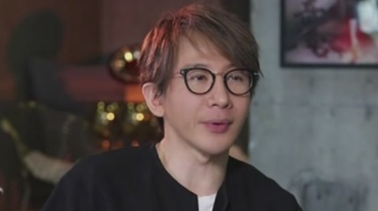 王希怡不愿让刘谦和朋友“鬼混”,但最终两人相互妥协_凤凰网视频_凤凰网