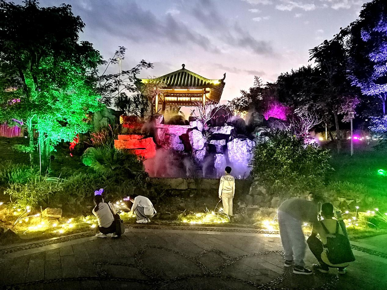 阳光海口之夜踏五公祠赴跨千年之约