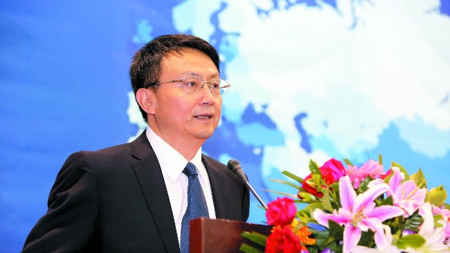 凤凰连线北大教授贾庆国：国防支出持续超过经济增速，释放什么信号？