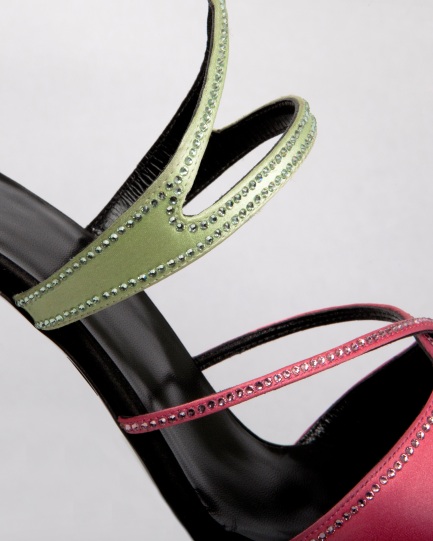 2021春夏lanuit夜色胶囊系列发布霓虹夜色唯有舞蹈