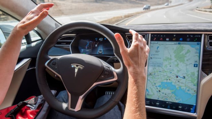 特斯拉自动辅助驾驶系统Autopilot