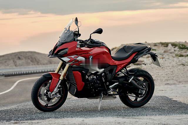 宝马s1000rr/xr上市 20.49万元起售_凤凰网汽车_凤凰网