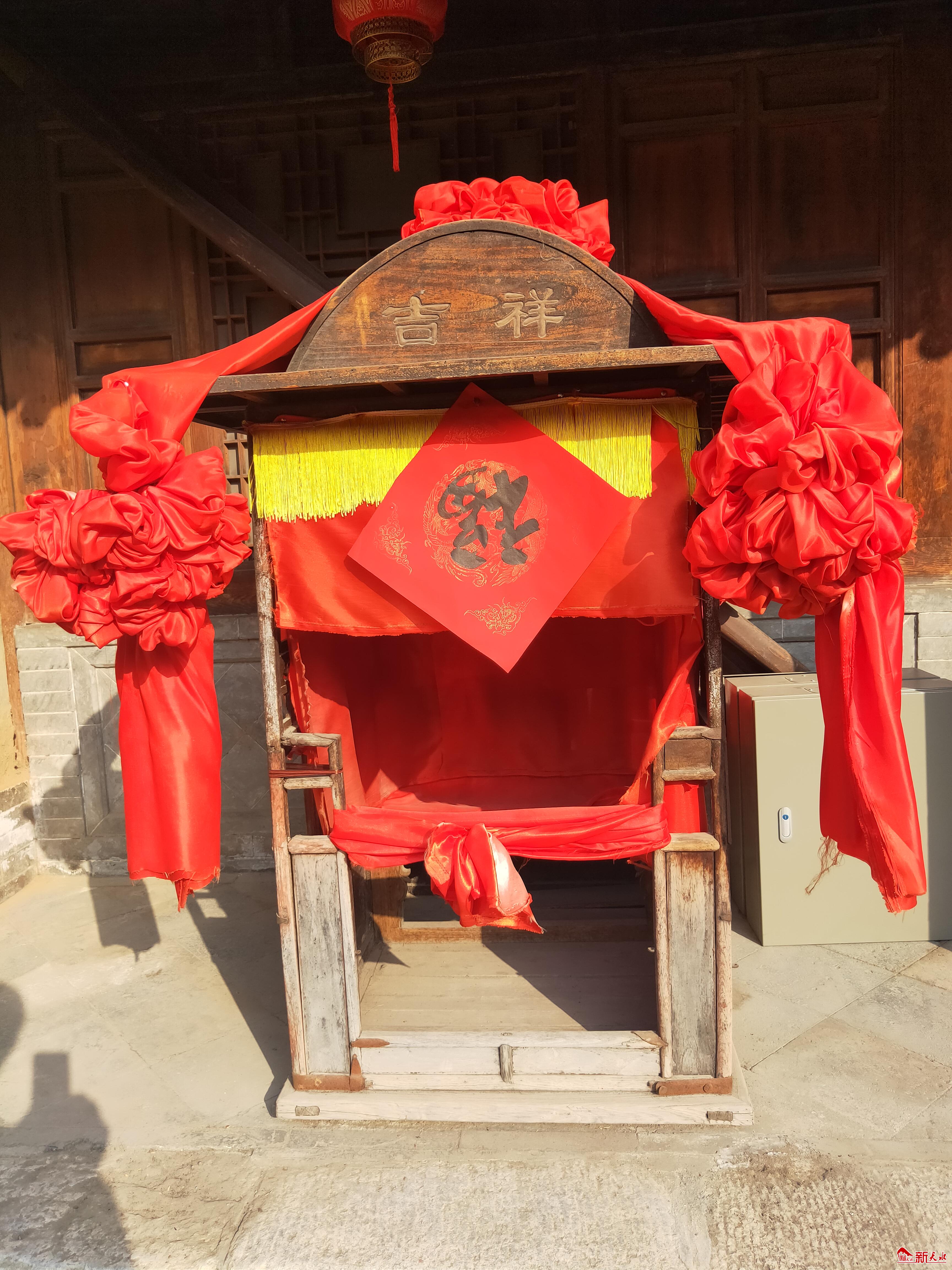 博物馆里，看古代妇女与都市女性