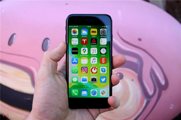 2022年发 iPhone SE 3曝光:6.06寸屏 升级为双摄