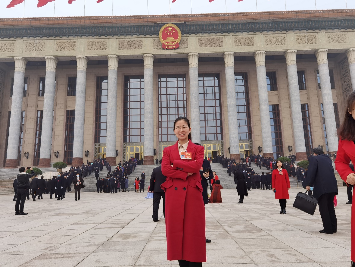 从全国人大代表李薇履职看高质量发展的洋河质感