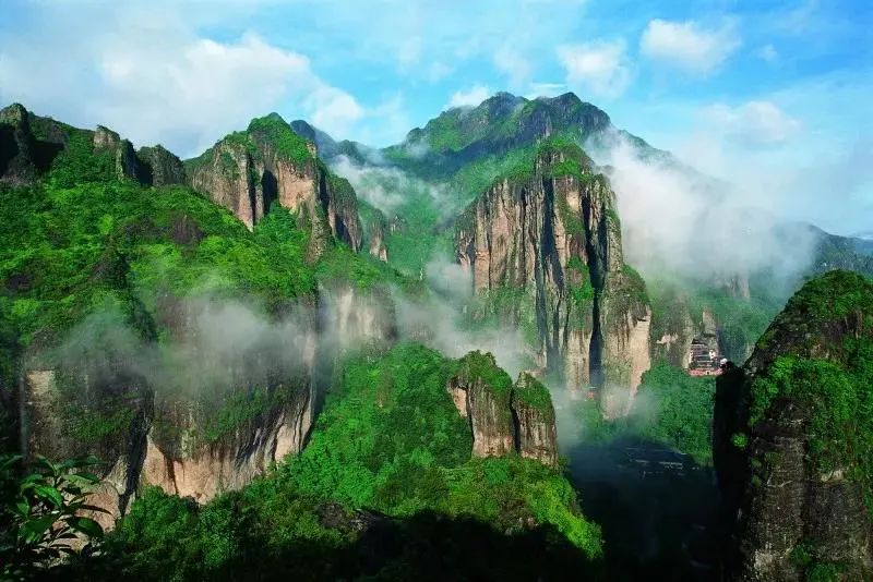 浙南最不容错过的自驾线路，包揽世界级山海景观，还藏了个“最美桃花源”！