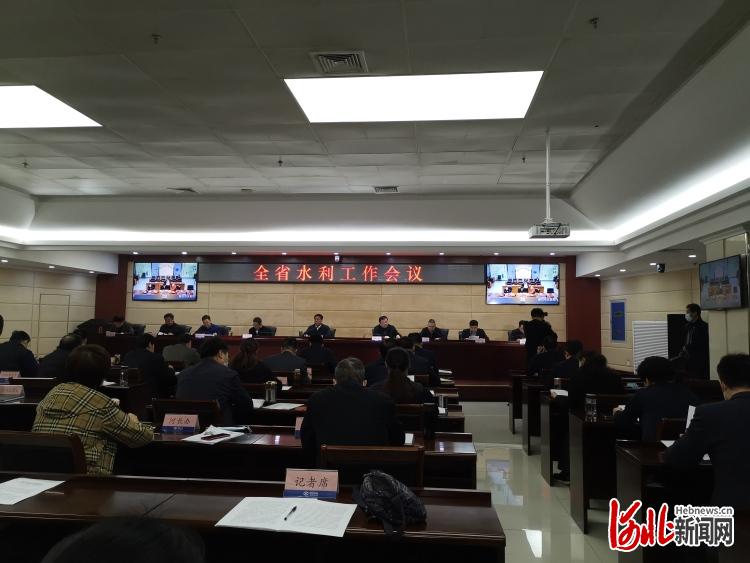 2021年凤凰县gdp_湘西凤凰县1996年图片