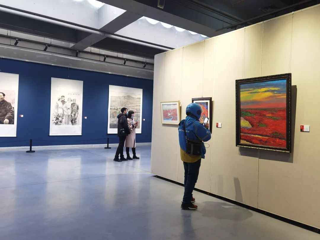 看"红"展!到盘锦辽河美术馆