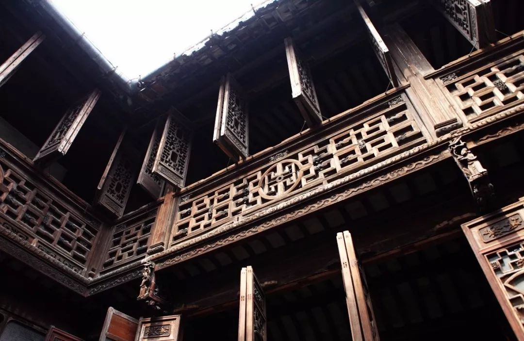 忘掉乌镇吧，这个被列入世界文化遗产的古镇才是最美的天堂