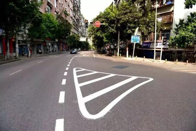 罚款200记3分这个标线车主不能忽视