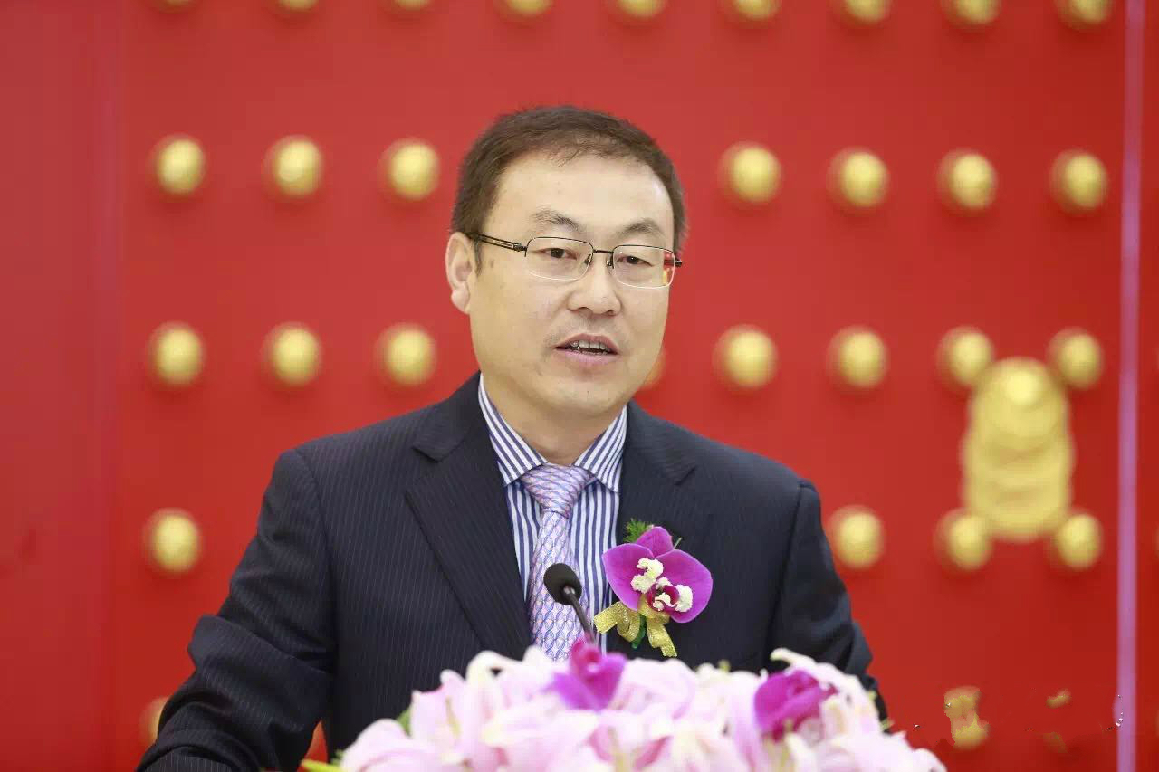 乘凤破浪！金一南、刘长焕等共同助阵西凤百亿冲刺