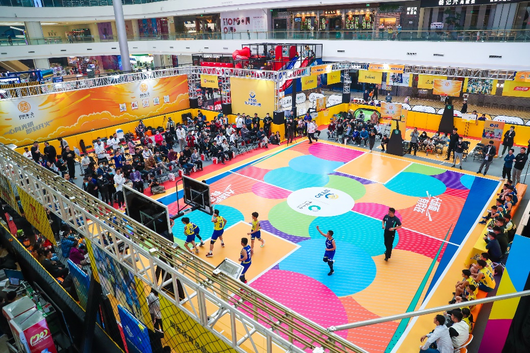 红松果·烎球场内景