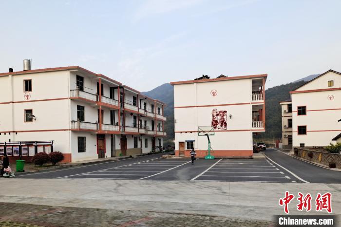 图为江西省吉安市青原区东固畲族乡六渡民族村。　李韵涵　摄