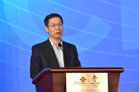 图为尹浩院士致辞