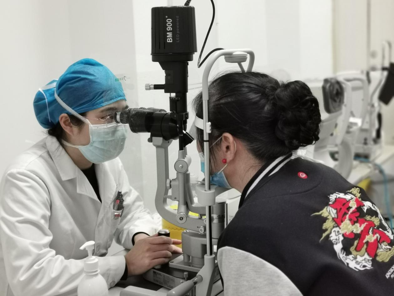 △患者术后复查