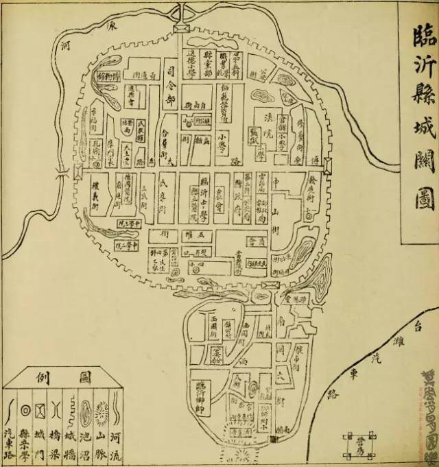 临沂古城东门临沂保卫战前,临沂城墙周长4.5公里,高8.3米,顶厚3.