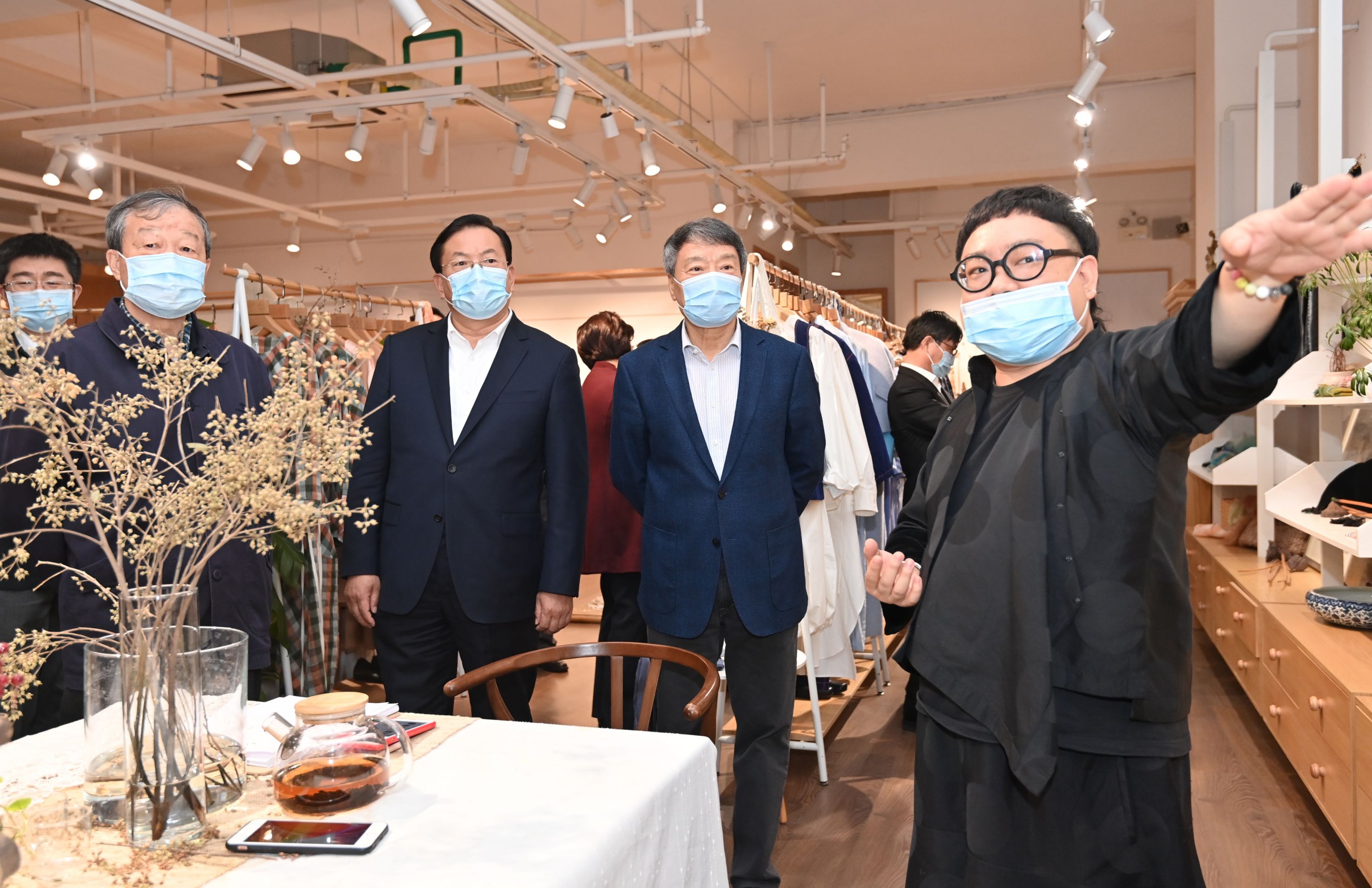 点击查看高清原图