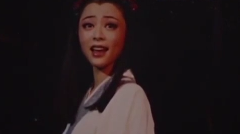 张静初毕业大戏剧照曝光，这个造型也太美了吧！