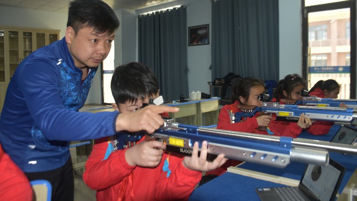 激光射击课 九江这所学校开设这门课程