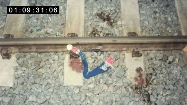 火车碾压死人的图片图片