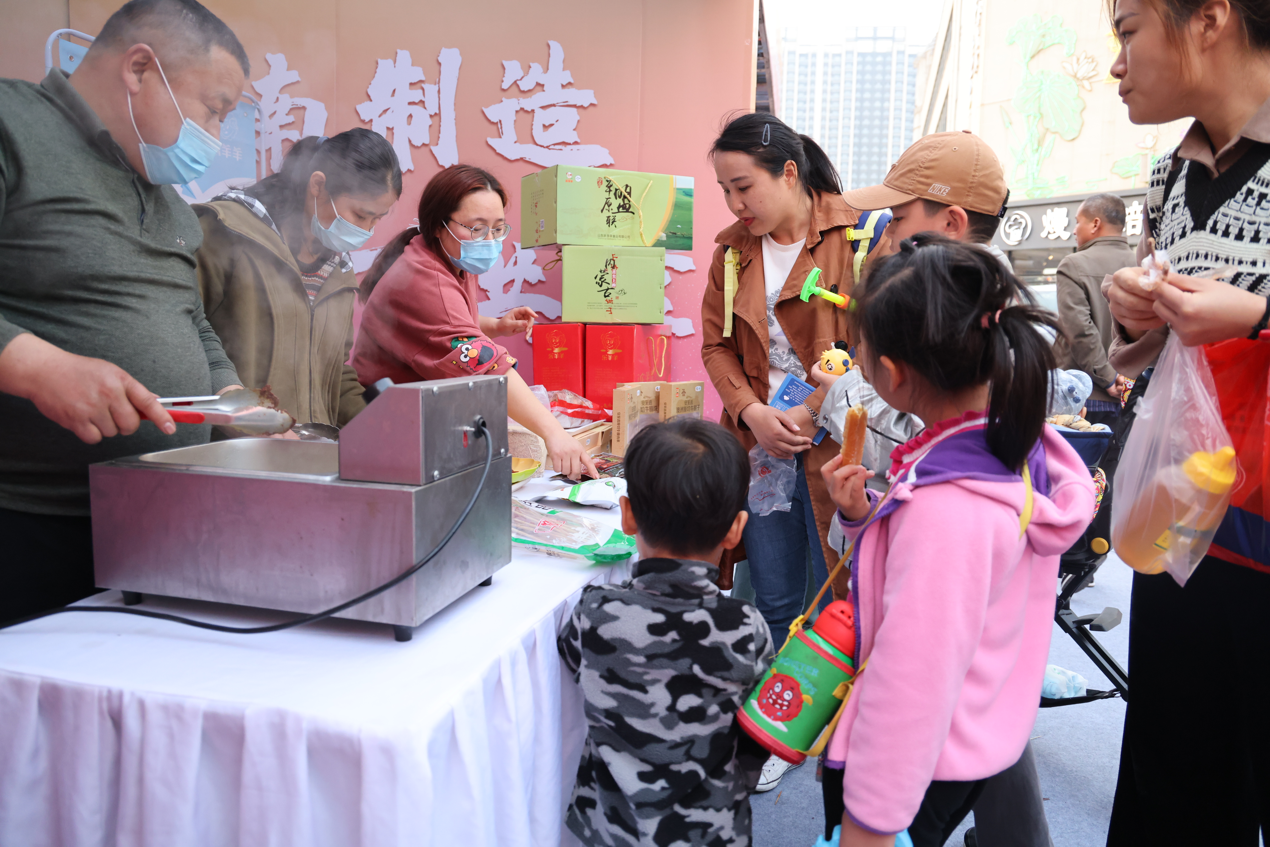 “品味济南”&middot;名优特小吃美食文化节在槐荫开幕，西部人气持续飙升