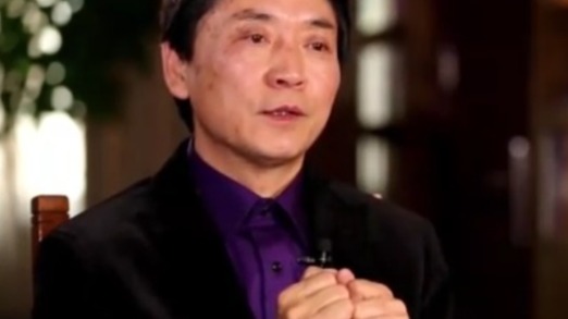 曹文轩在物质高度匮乏的童年中长大，别人最喜欢的春天，是他最讨厌的季节