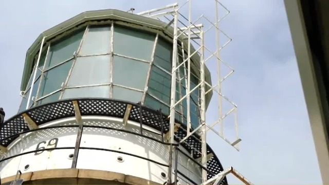 香港青洲灯塔：独特的新旧双塔并立，灯饰中的信号灯历史很悠久