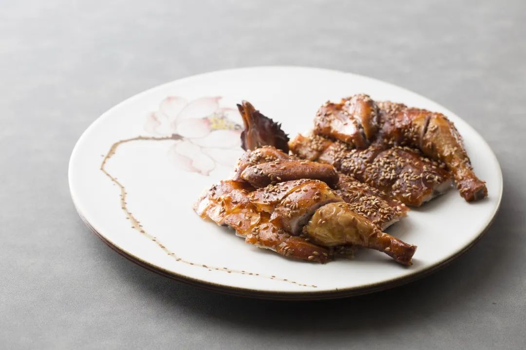 怎么煎牛肉更酥脆 A5657B2F93A5C8A62D1A850B33BB3E5BC7F02838_size73_w1080_h720.jpg