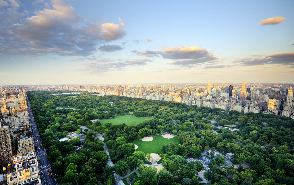 从纽约中央公园,波士顿"绿宝石项链"绿地公园系统,到丹麦哥本哈根的