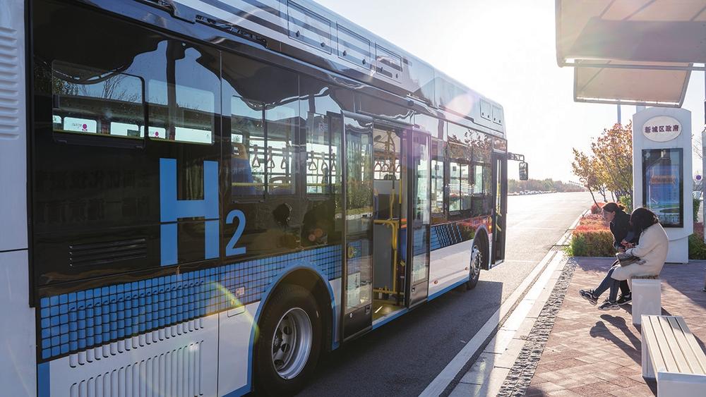 白城市是东北第一个开设氢燃料公交车线路的城市