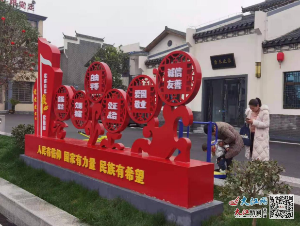 古街焕新颜 王敏君摄