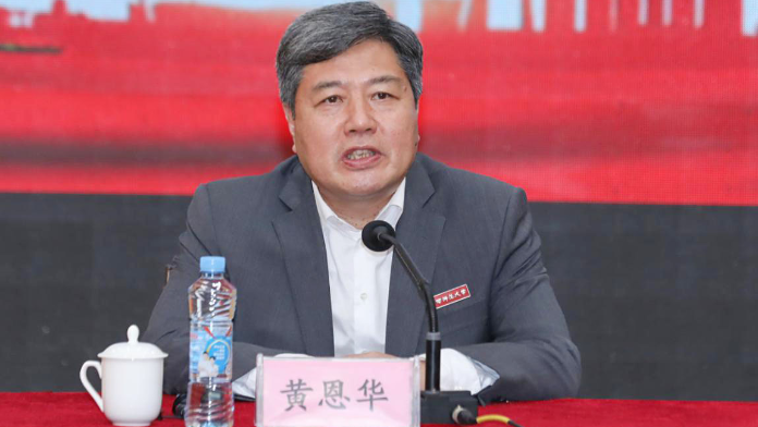 党史学习教育省委宣讲团成员周利生在江西师范大学作宣讲报告