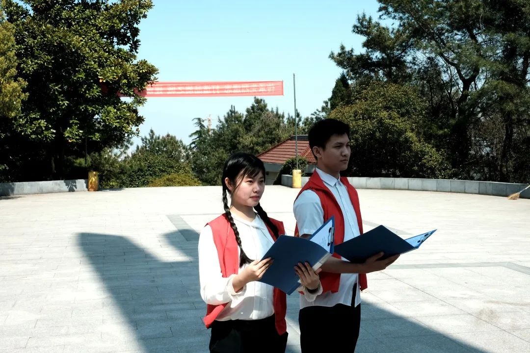 追忆历史丰碑，传承革命意志