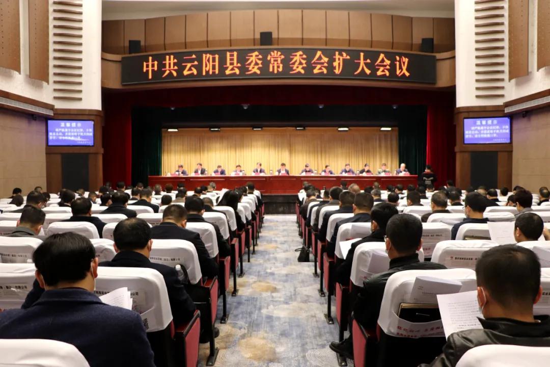 云阳区委书记覃昌德履新一周干了啥？