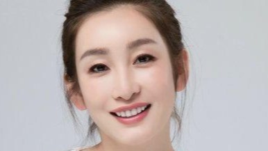 秦海璐称自己当年不喜欢形体老师 但是现在很感谢他
